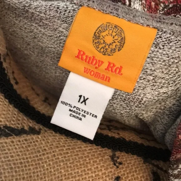 Ruby Rd. tunic top - Picture 10 of 11